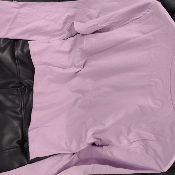 COPY - Wild Fable NWT Women's Cropped Long Sleeve T-Shirt in Lilac CHOOS… - Picture 4 of 9